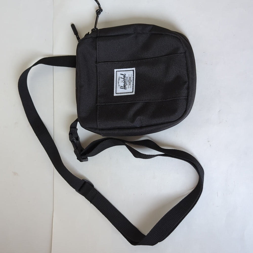 Herschel Black Small Crossbody bag